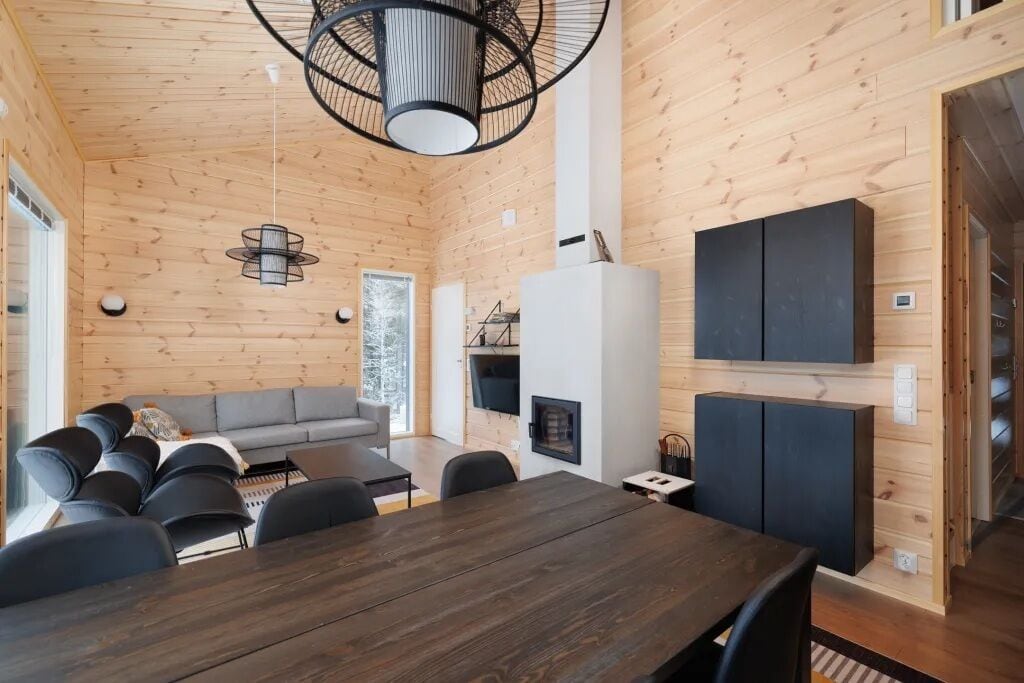 Dúplex superior, 2 habitaciones, sauna | Área de sala de estar