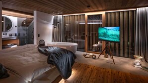 5 soverom, strykejern/-brett, reiseseng for barn og wi-fi (inkludert)