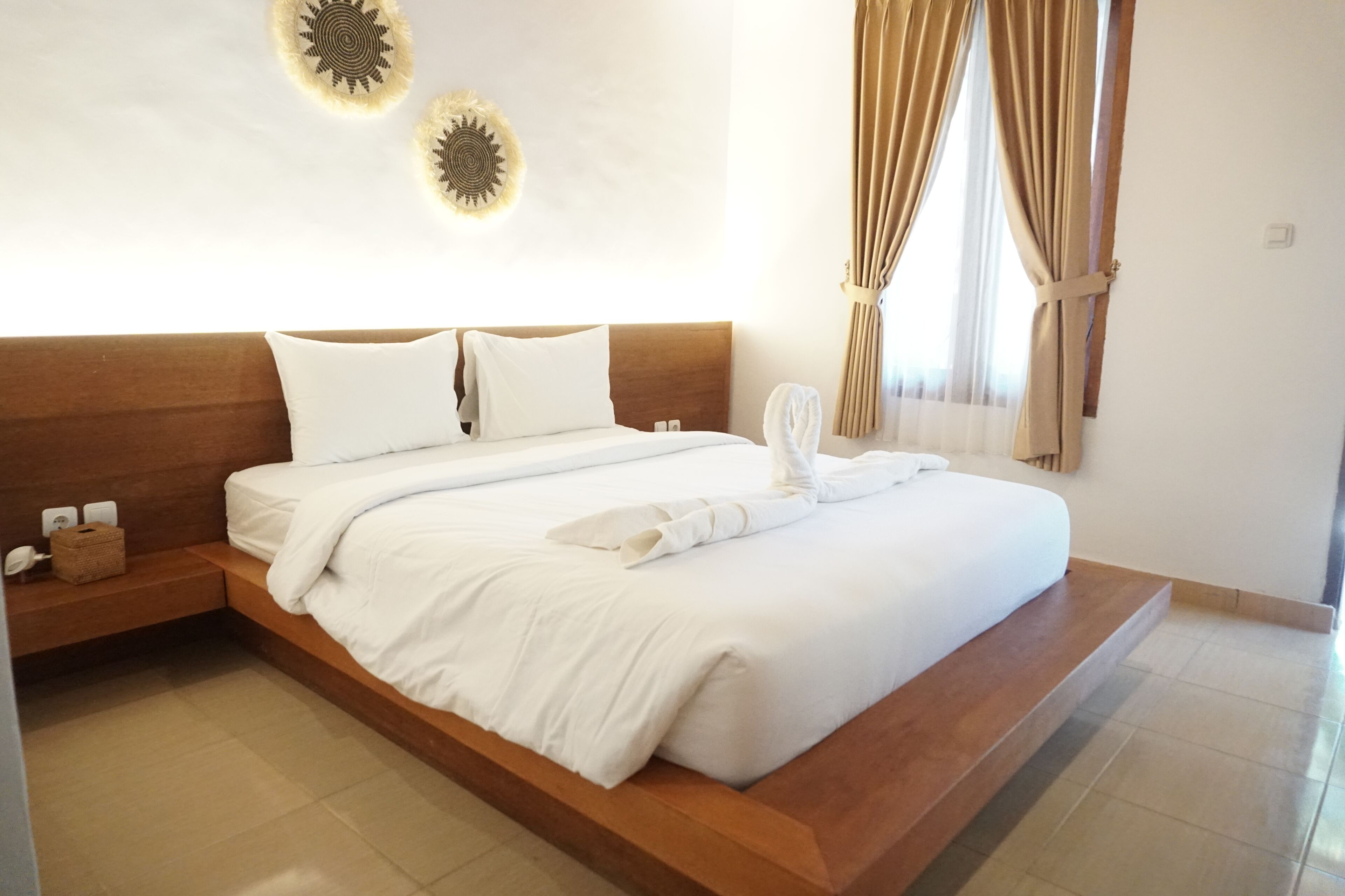 Blackout curtains, free WiFi, bed sheets