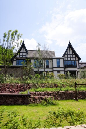 Exterior - AlorValley (Ya'an)