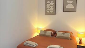 Desk, iron/ironing board, free WiFi, bed sheets