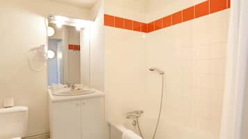 Apartment | Bilik Mandi