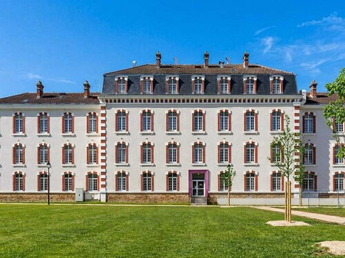 Romantic Getaway in Epernay
