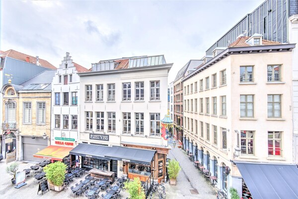 Temple Triplex Spacious Apartment - Amberes