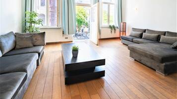 Elite-Apartment, 4 Schlafzimmer | Wohnzimmer