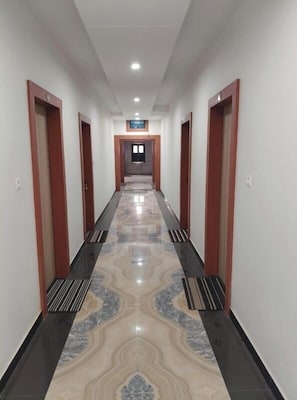 Deluxe Room, Air conditioning | Interior - Raj Villa (Varanasi)