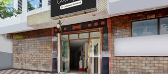 Super OYO Collection O Jagadamba Junction Near Beach Road