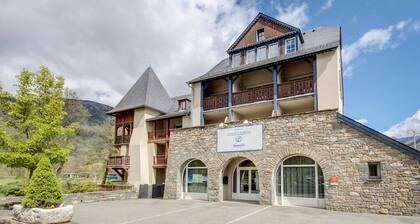 Large Apartment in Loudenvielle for 10