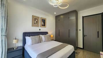 Comfort Apartment, Balcony, City View | Blackout curtains, iron/ironing board, free WiFi