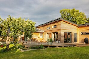 Exterior - Holiday home among apple trees near the Baltic Sea (Behrensdorf)