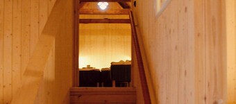 Stor flat in restored stone barn near the sea