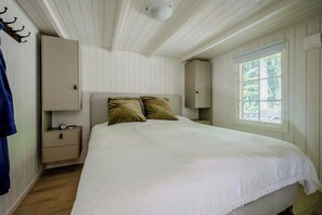 Free WiFi - Quaint barn nestled between sea and forest (Båstad)