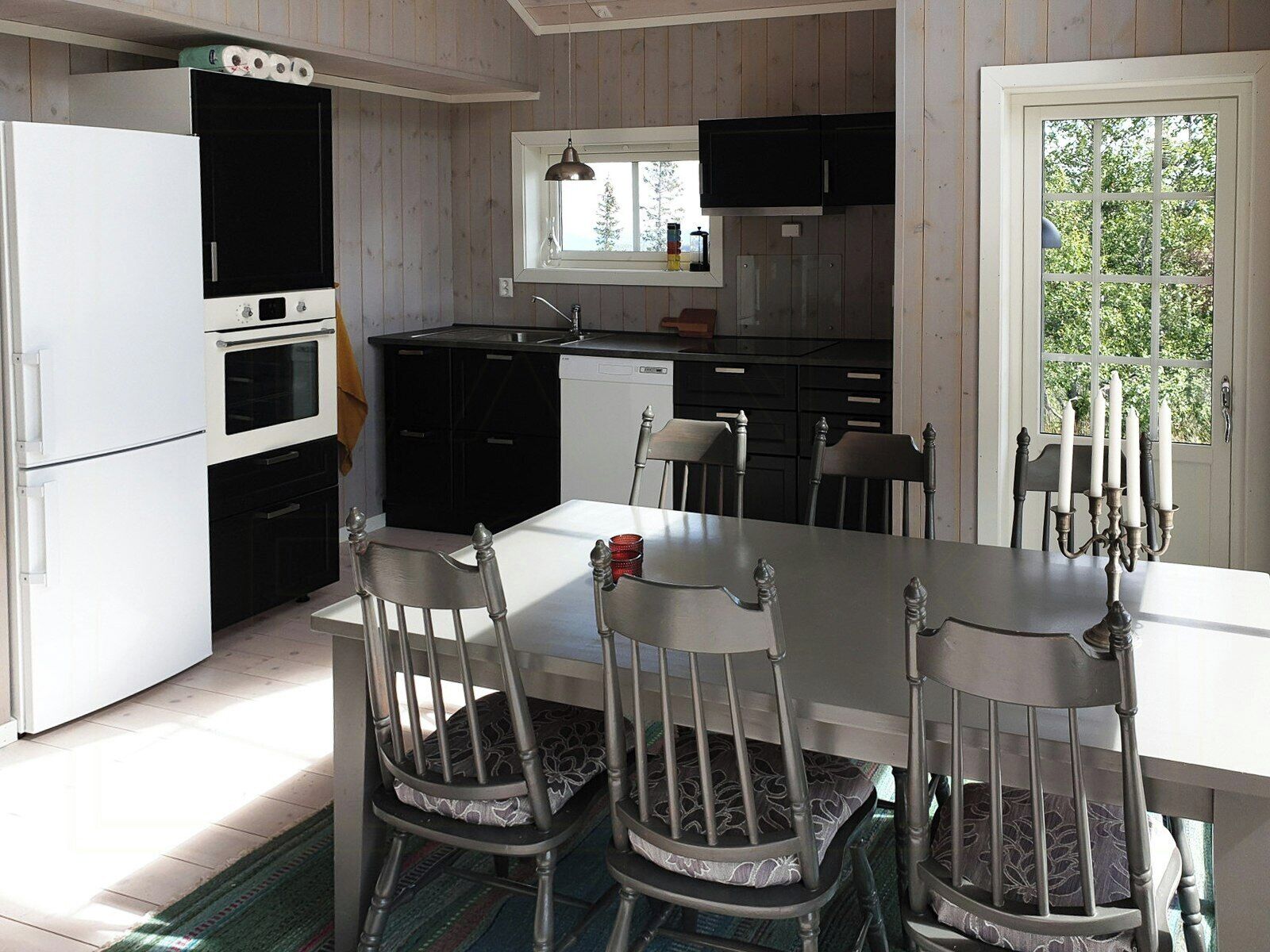 Oven, dishwasher, coffee/tea maker