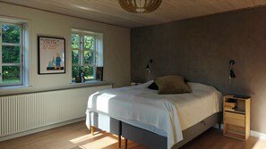 Desk, free WiFi - Renovated farmhouse with starry sky views (Barrit)
