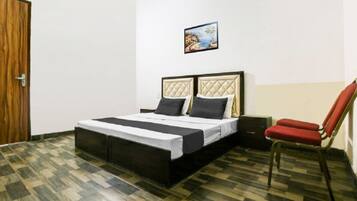 Deluxe Room | Free WiFi, bed sheets