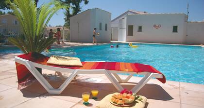 Holiday Home for 8 in a Secure Estate