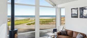 Newly built summer house with sea view in Lystrup