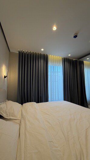 1 chambre, fer et planche à repasser, accès Internet, draps fournis