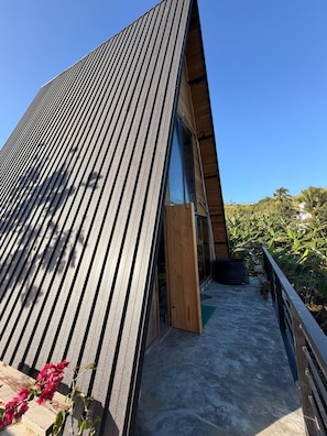 Exterior - Alpine Cabin PR 2026 (Tavera)