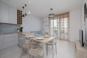 Dining - Family Apartment with 2 Bedrooms | Balcony (Warszawa)