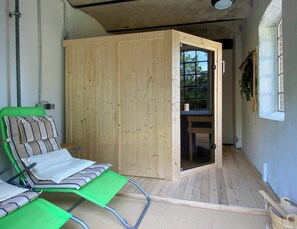 Sauna - Stylish apartment in a historic country house (Meezen)