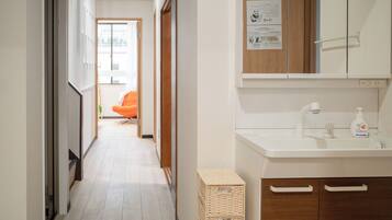 Family Apartment, City View | Living area