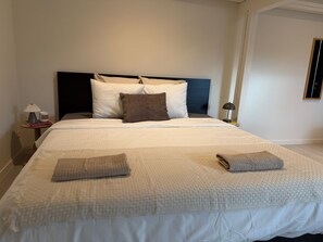 Eenvoudig appartement | Een strijkplank/strijkijzer, gratis wifi