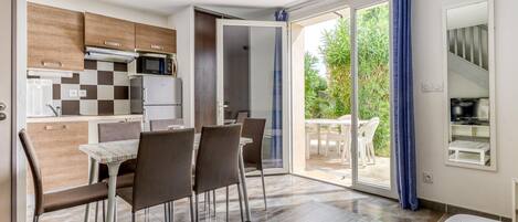 House | Private kitchen