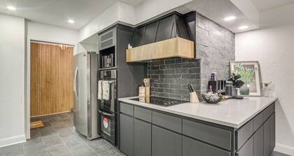 Great for Youth Sports Trips! Roomy Goddard Home