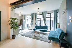 Living area - Antwerp Central Superior Apartment (Antwerp)