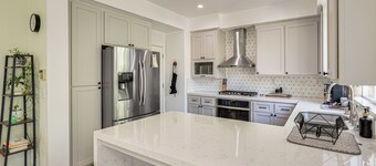 Walk to Parks & Dining: San Jose Family Home!