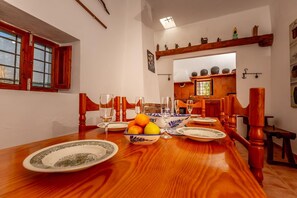 Dining Room - Can Pere - 3-Bedroom Villa for 7 Guests (San Juan Bautista)
