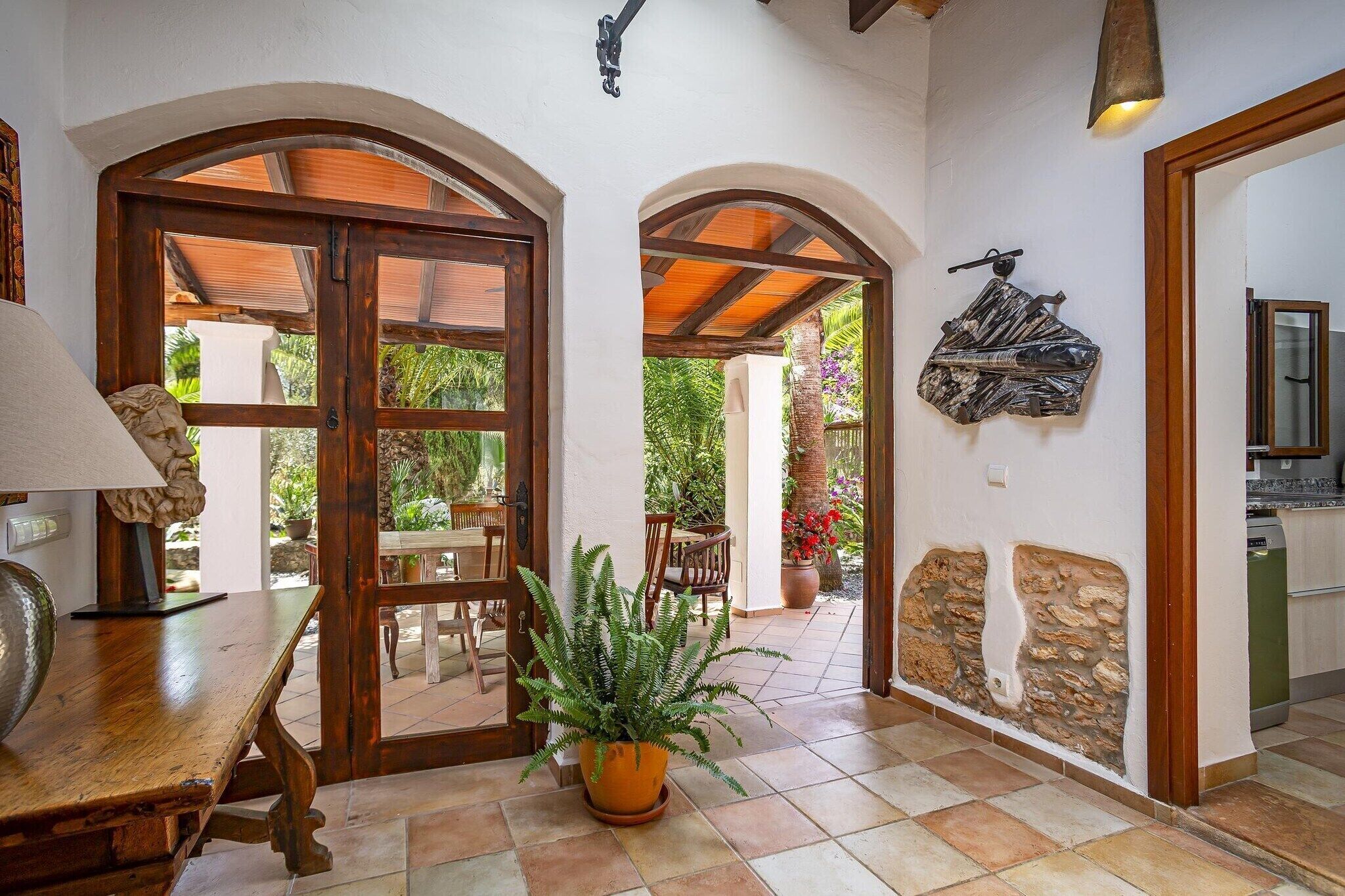 Entrance / Reception