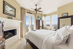 Iron/ironing board, WiFi, bed sheets - Ocean View Manhattan Beach Townhome | Steps to Beach | FIFA 2026 (Manhattan Beach)