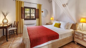 Unclassified image, 5 of 40, button - 5-Bedroom Villa Near Southwest Beaches (Benimusa)