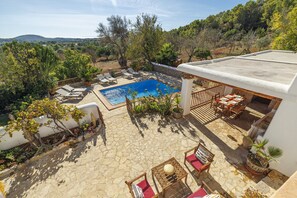 Schwimmbad des Ferienhauses