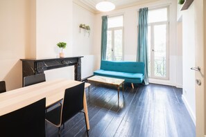 Living area - National Street Residence| 1BBK|NS|Internet (Antwerp)