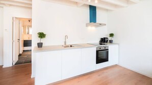 Private kitchen - Saint Pauls 14-persons apartment (Antwerp)