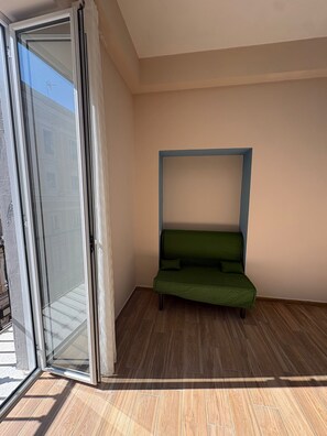Zimmer, 1 Schlafzimmer, barrierefrei, Stadtblick | Innenbereich