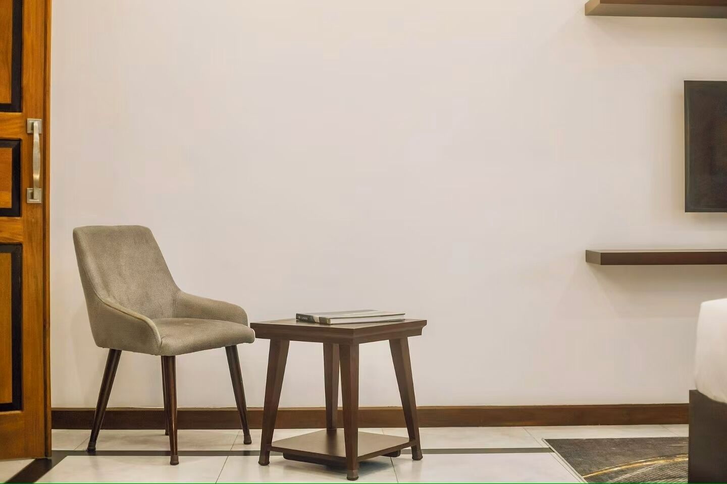 Comfort-Doppelzimmer, Balkon, Stadtblick | Innenbereich