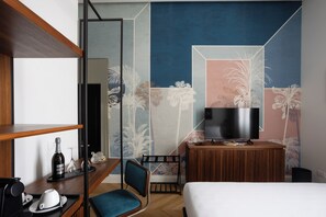 In-room safe, free WiFi - Atelier Alinari Rooms (Firenze)