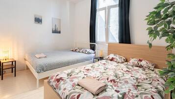 1 habitación y ropa de cama