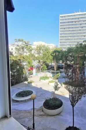 Interior - HOMOO- Metro Ampelokipoi Central Luxury Apartment (Athina)