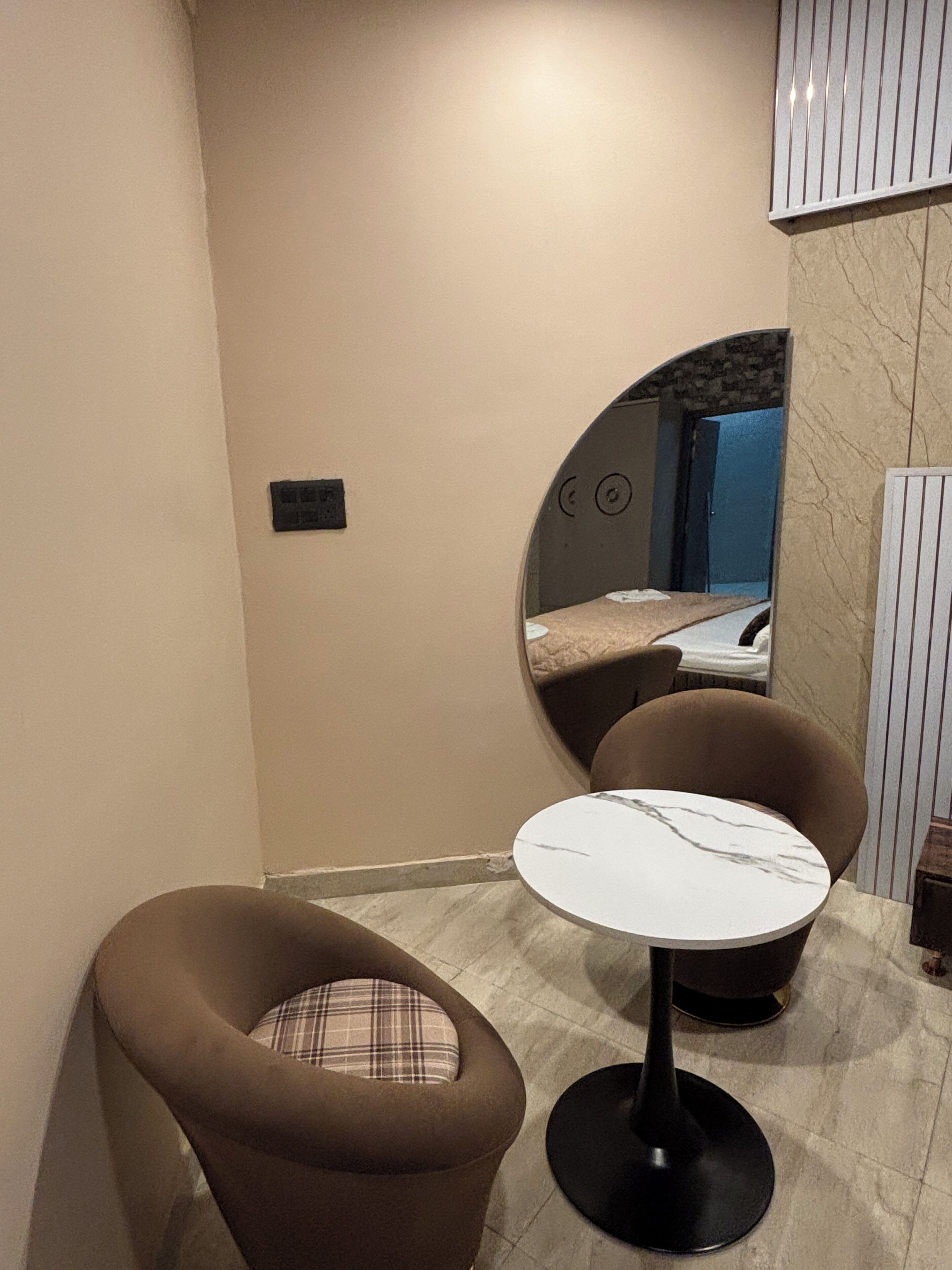 Luxury Double or Twin Room, Garden View | Interior