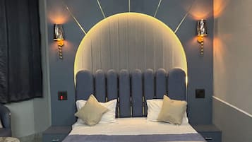 Luxury Double or Twin Room, Garden View | Desk, laptop workspace, blackout curtains
