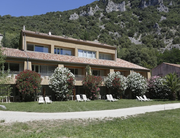 2-person Studio Near Pont D'arc - Vallon-Pont-d'Arc