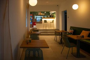 Dining - Hostal España (ARRECIFE)