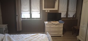 Habitación básica doble | Wifi gratis 