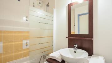 Apartment | Bilik Mandi