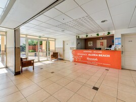 Apartment | Reception